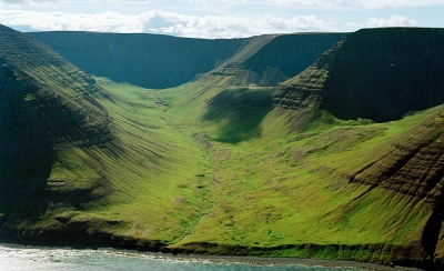 Mosdalur, Önundarf.